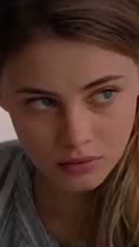 The POWER of eye contact. 😍 - under the influence #love #eyecontact #dating #romance